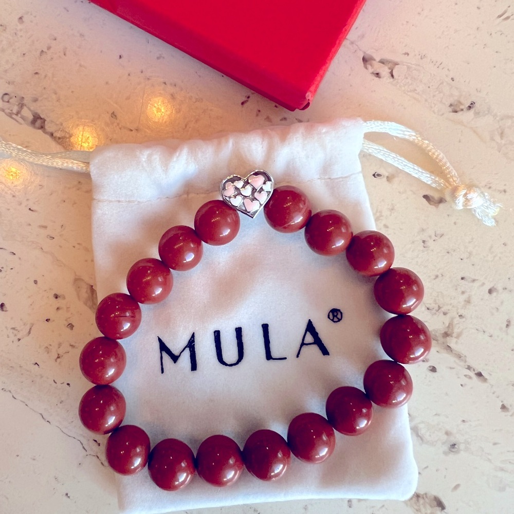 HANDMADE RED JASPER STRETCH BRACELET WITH STERLING SILVER HEART PENDANT - Picture 2 of 5